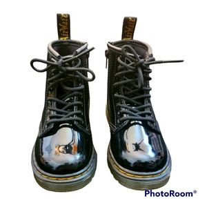 7C Doc Marten Toddler Boots